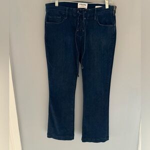 FRAME Le Crop Mini Boot Lace Up Jeans in Hayworth